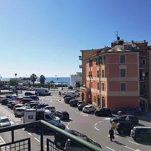 Mare & Relax , Albissola Marina Italia