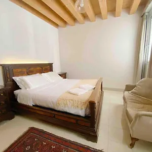 Magnolia Apartment, Easy For Family Venezia